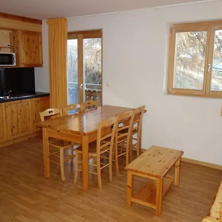 Apartment In Near Slopes